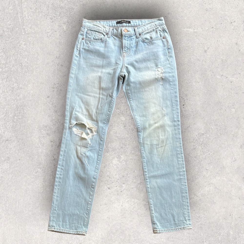 NWOT - J Brand Aidan Boyfriend Jeans Meadow 26 Distressed Denim Slouchy Jeans